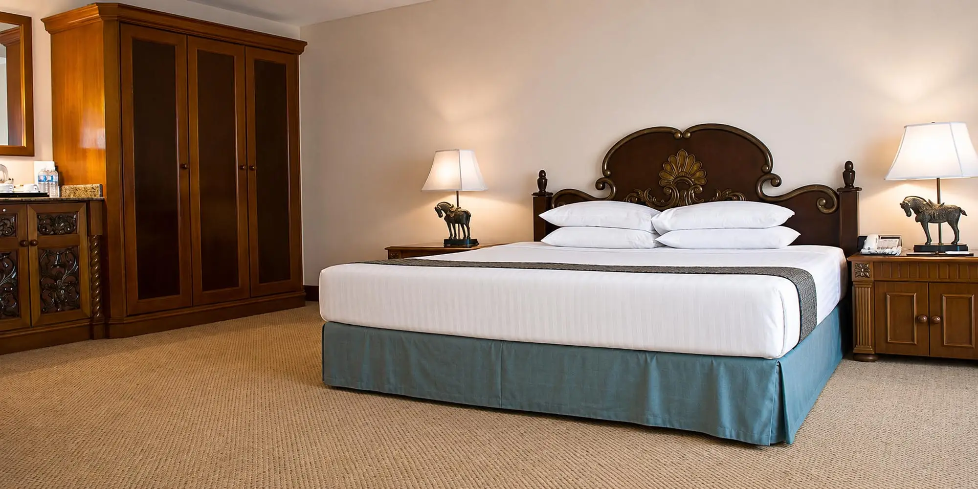 Minister Suite